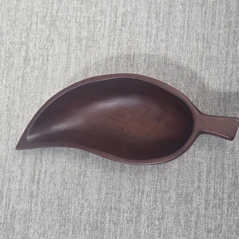 Vintage Hand Carved Mahogany Wooden Leaf Bowl Dish MCM Mid Century Modern Tray